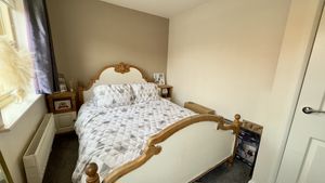 Photo 7- click for photo gallery